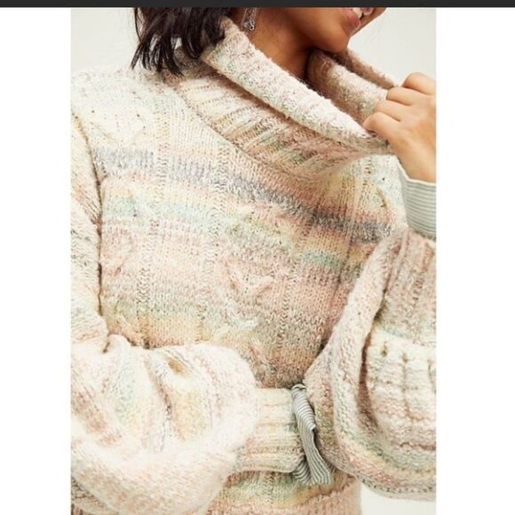 NWT FREE PEOPLE CABLE POPSICLE TURTLENECK PULLOVER SWEATER - Picture 2 of 3